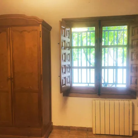 Escuelas Del Ayer Vivienda Turistica De Rural *