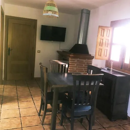 Holiday home Escuelas Del Ayer Vivienda Turistica De Rural *